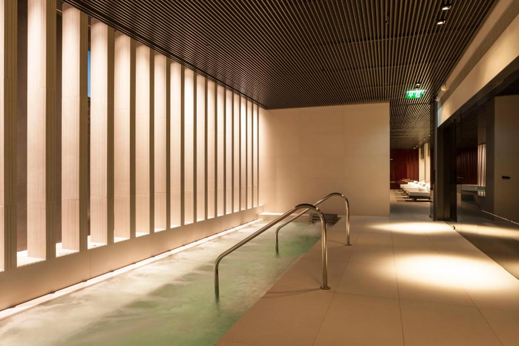 Gallery 2