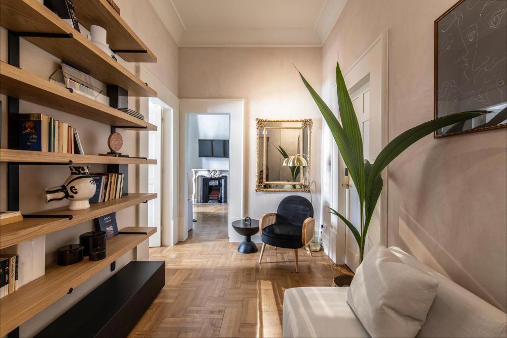 Gallery 3
