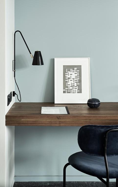 Gallery 6