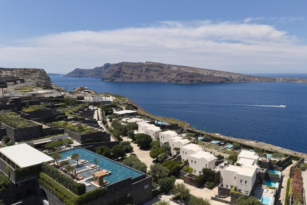 Canaves Epitome - Small Luxury Hotels of the World