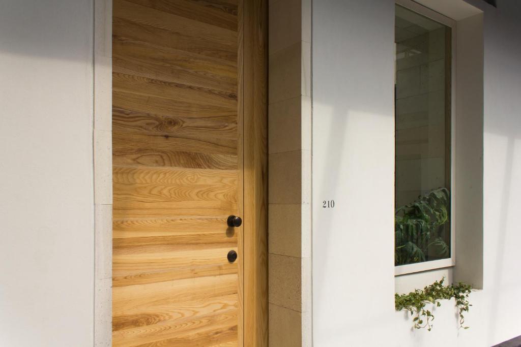 Gallery 7