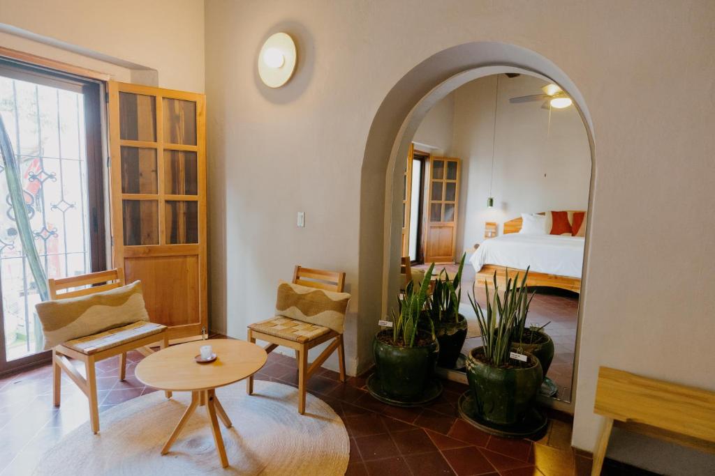 Gallery 6