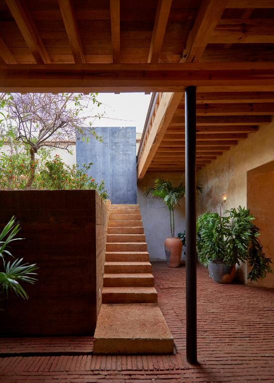 Gallery 20