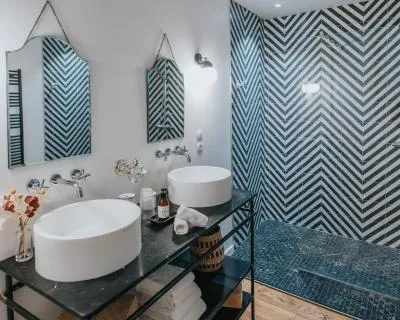 Gallery 8